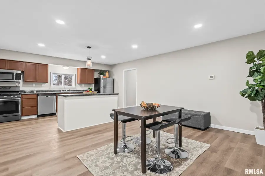 442 S 6th Street, Auburn, IL 62615 - Image #3