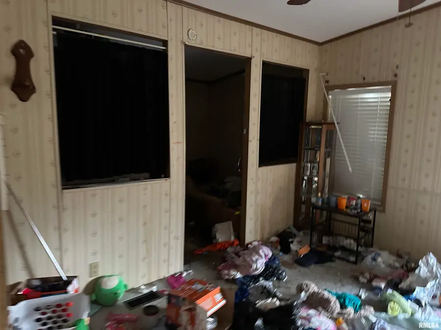 802 Spates Street, Jacksonville, IL 62650 - Image #3