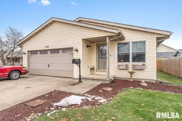 1023 Van Buren Street, Auburn, IL 62615