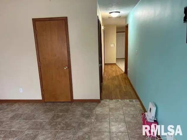 3136 Lakeshire Drive, Springfield, IL 62707 - Image #3