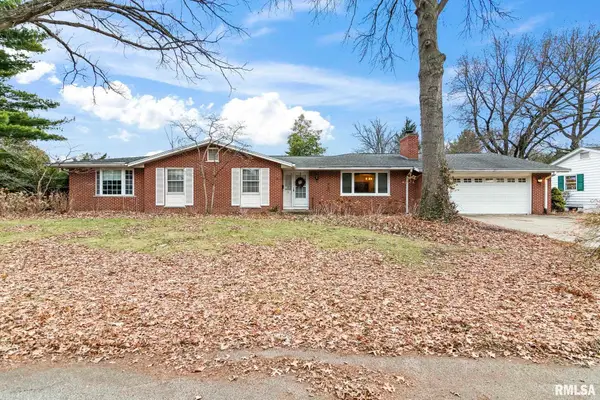 16 Inverness Road, Springfield, IL 62704