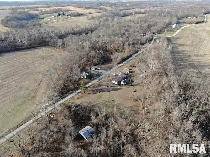 3720 N Preston Street, Paris, IL 61944 - Image #2