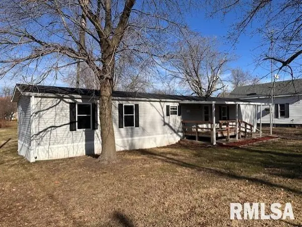 720 Morgan Street, Chapin, IL 62628