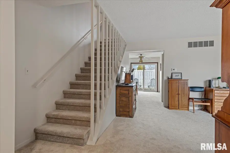 108 Brookside Place, Springfield, IL 62704 - Image #3