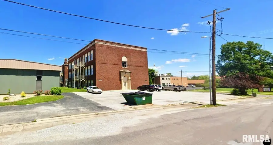 218 & 220 S Broad Street #A-L BLD 1  &  A-L BLD 2, Carlinville, IL 62626 - Image #3