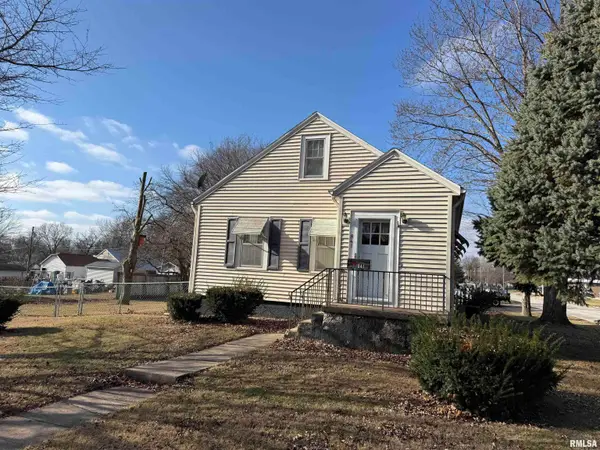 841 Burlington Street #Gratton, Burlington, IA 52601