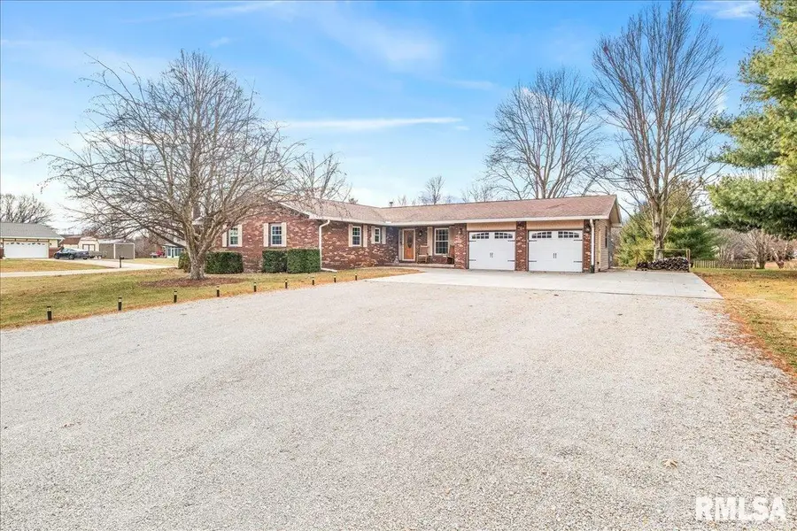 23171 Buelah Drive, Athens, IL 62613 - Image #2