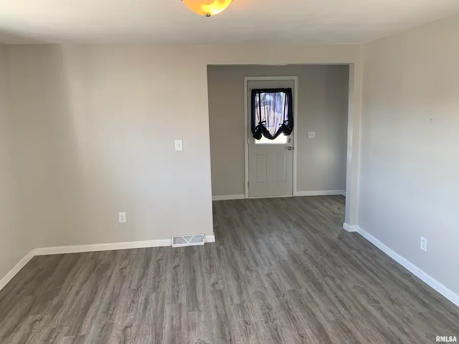 1109 SW 5th Street, Aledo, IL 61231 - Image #3