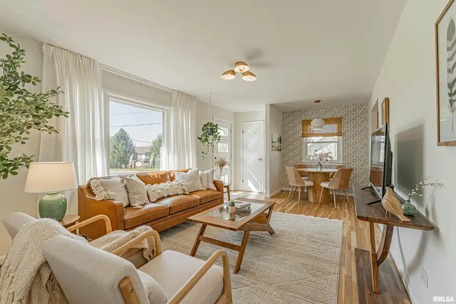 1038 N State Street, Lincoln, IL 62656 - Image #3