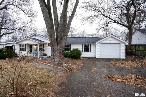 3232 S 1st Street, Springfield, IL 62703