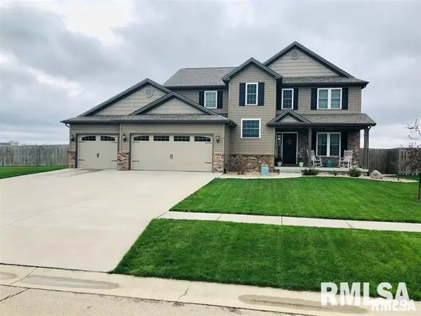 604 Garvey Lane, Chatham, IL 62629