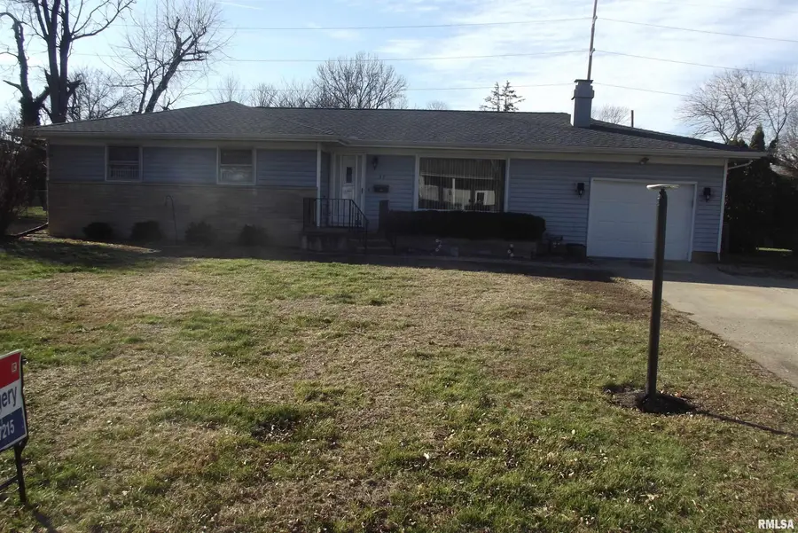 37 Crestview Drive, Chatham, IL 62629 - Image #2