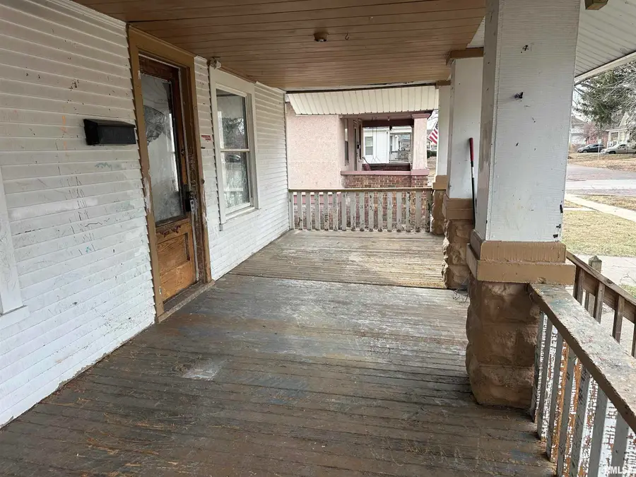 1504 Carolina Avenue, Springfield, IL 62702 - Image #3