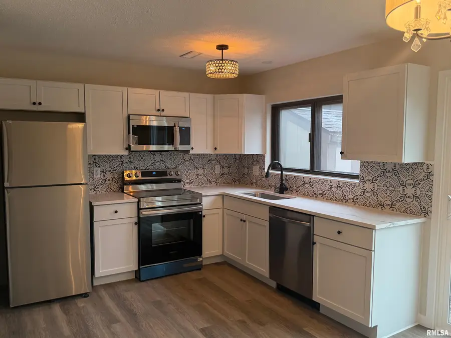 20 Trailridge Lane, Springfield, IL 62704 - Image #2