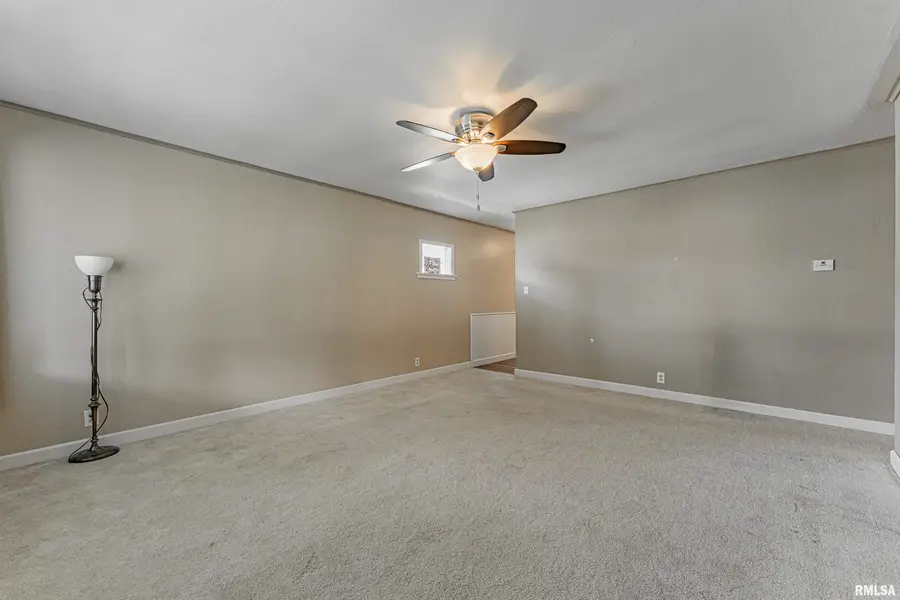 1708 Rutledge Drive, Lincoln, IL 62656 - Image #3