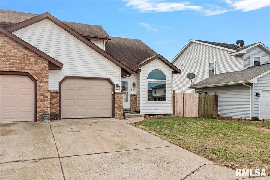 130 Genoa Drive, Springfield, IL 62703 - Image #3