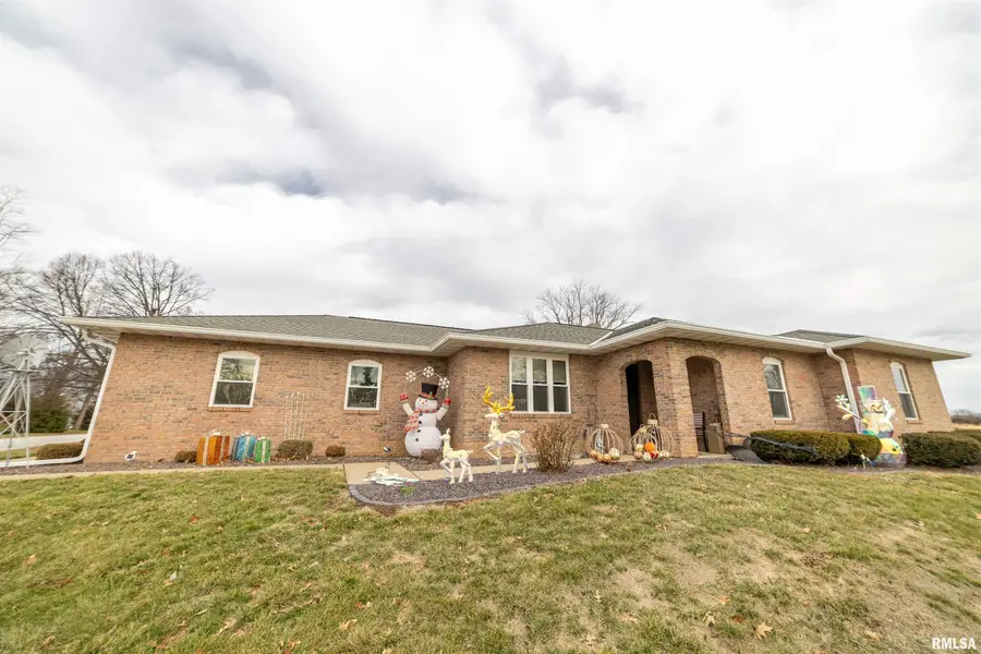 1006 Abbey Ridge, Quincy, IL 62305 - Image #2