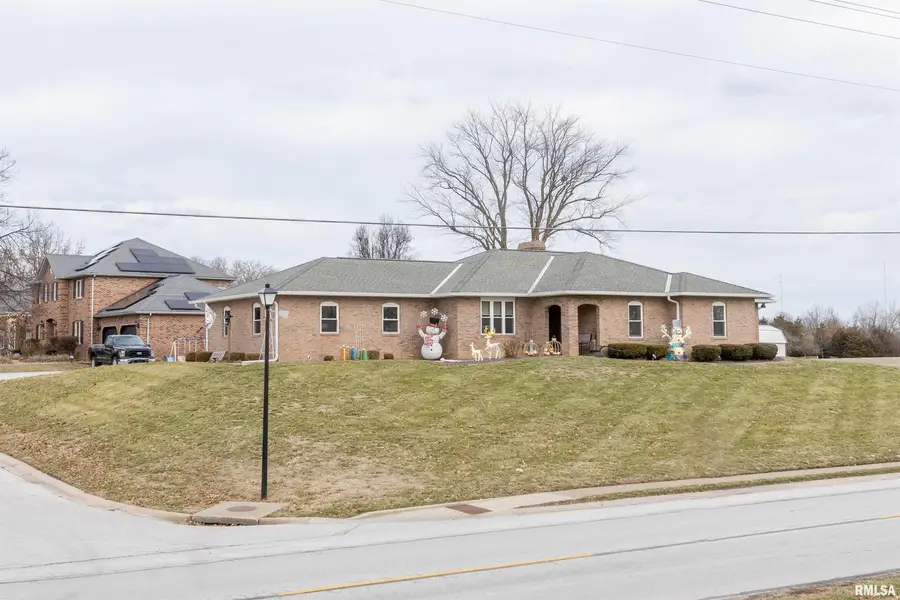 1006 Abbey Ridge, Quincy, IL 62305 - Image #3