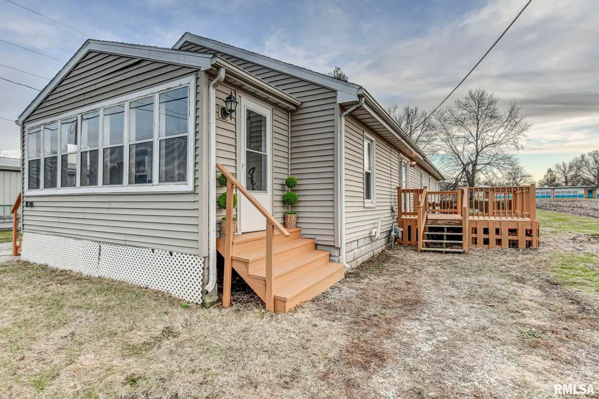 1120 W Spresser Street, Taylorville, IL 62568 - Image #1