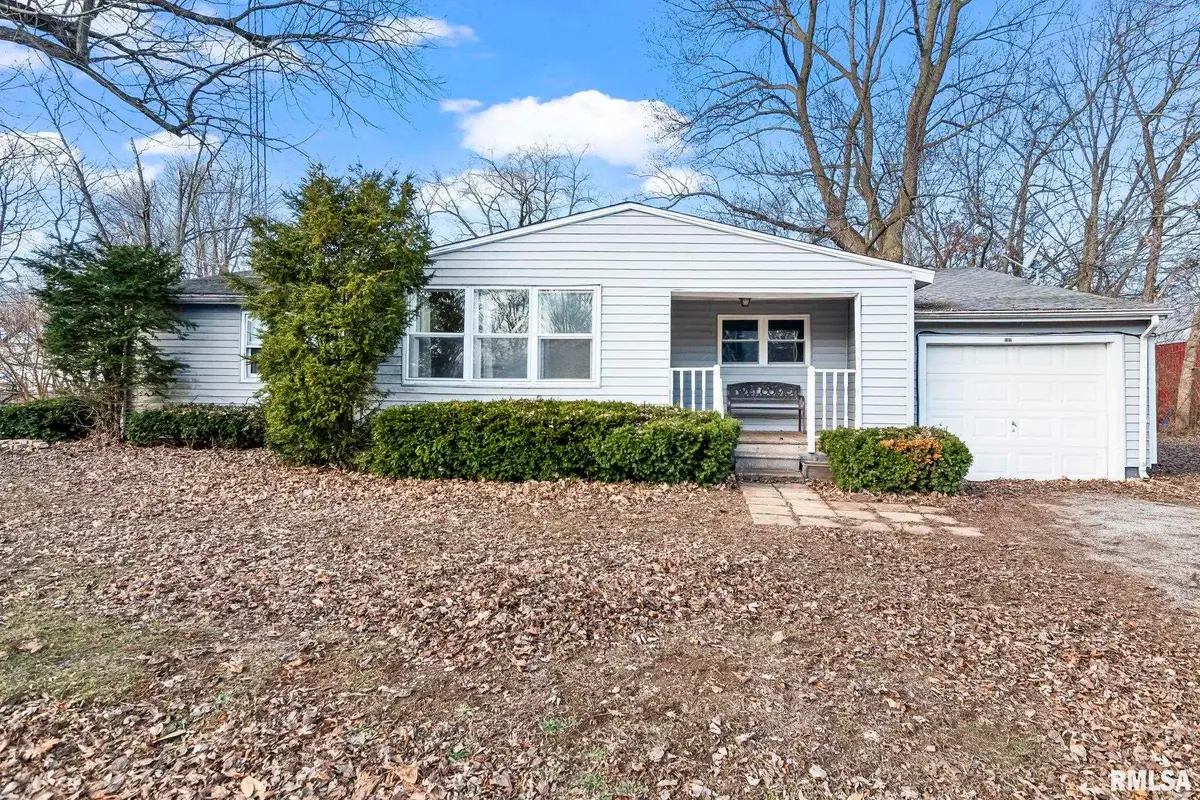 107 3rd Street, Pawnee, IL 62558 - Image #1