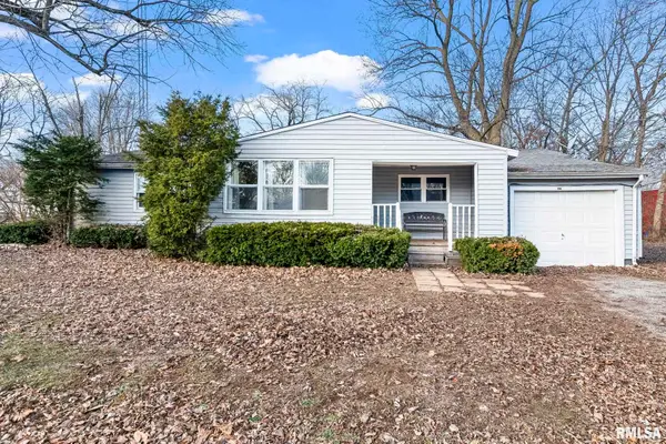 107 3rd Street, Pawnee, IL 62558