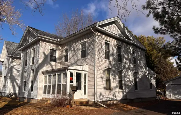 427 Day Street, Galesburg, IL 61401