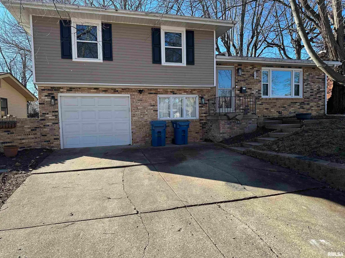 259 N Columbia Avenue, Springfield, IL 62702 - Image #1