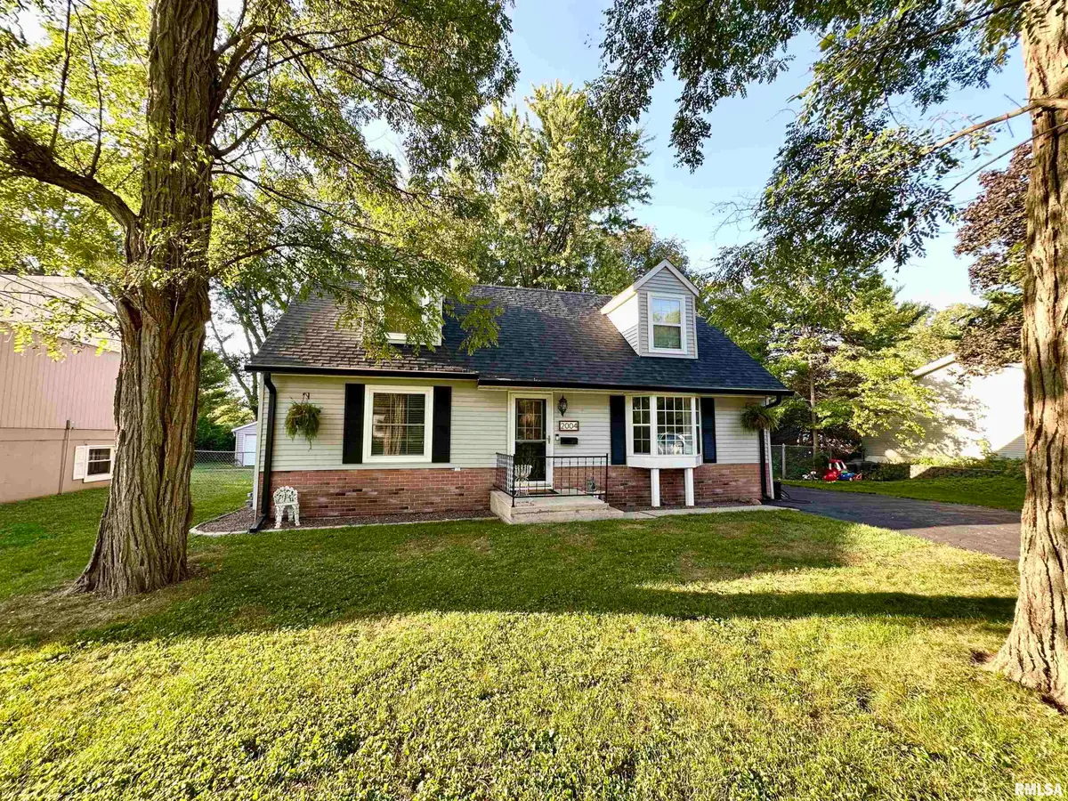 2004 Plum Street, Jacksonville, IL 62650 - Image #1