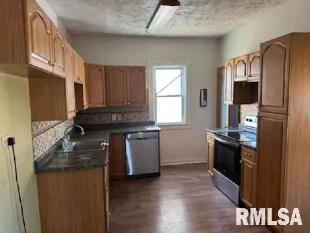 1513 Spruce Street, Quincy, IL 62301 - Image #3