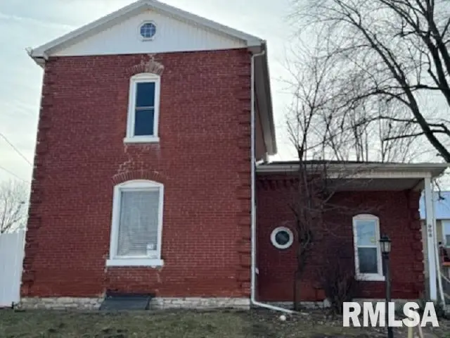 908 Spruce Street, Quincy, IL 62301 - Image #1
