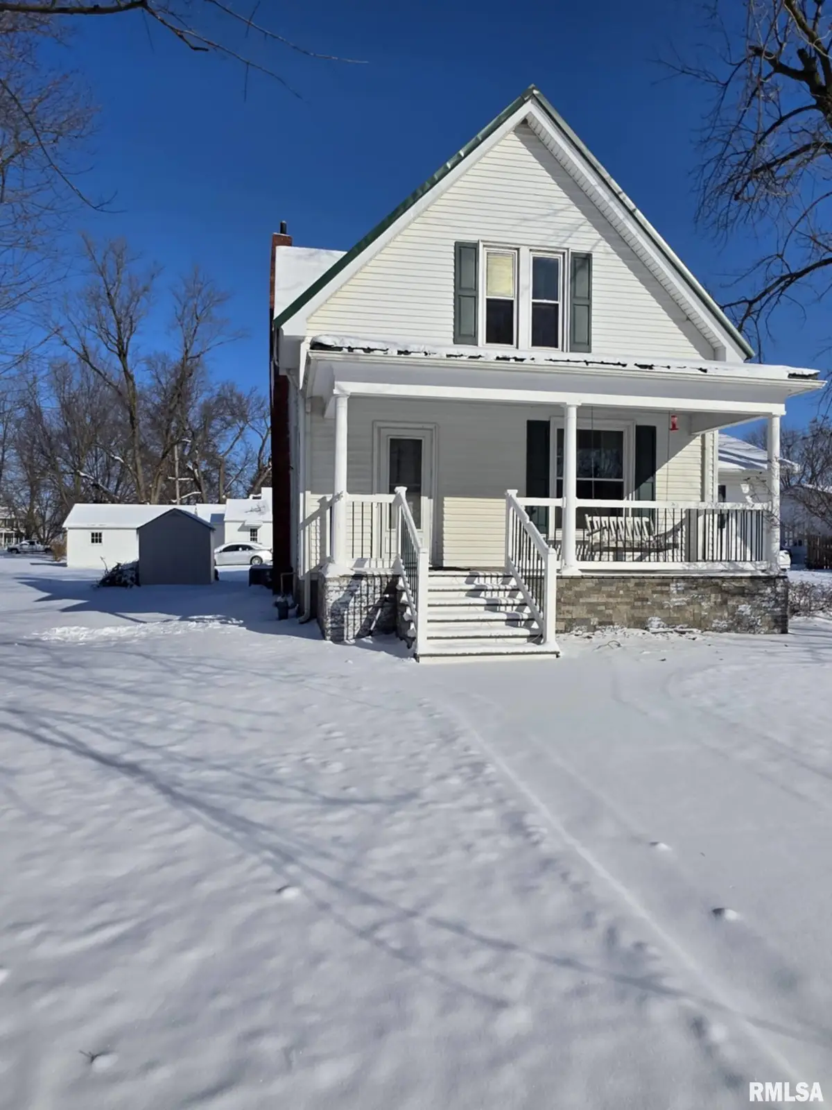503 Albers Street, Golden, IL 62339 - Image #1