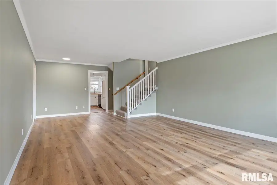 2357 Grinnell Drive, Springfield, IL 62704 - Image #2