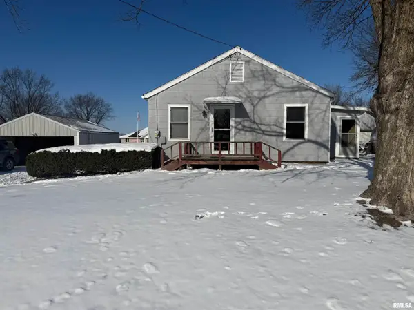 219 E Mulberry Street, Mendon, IL 62351