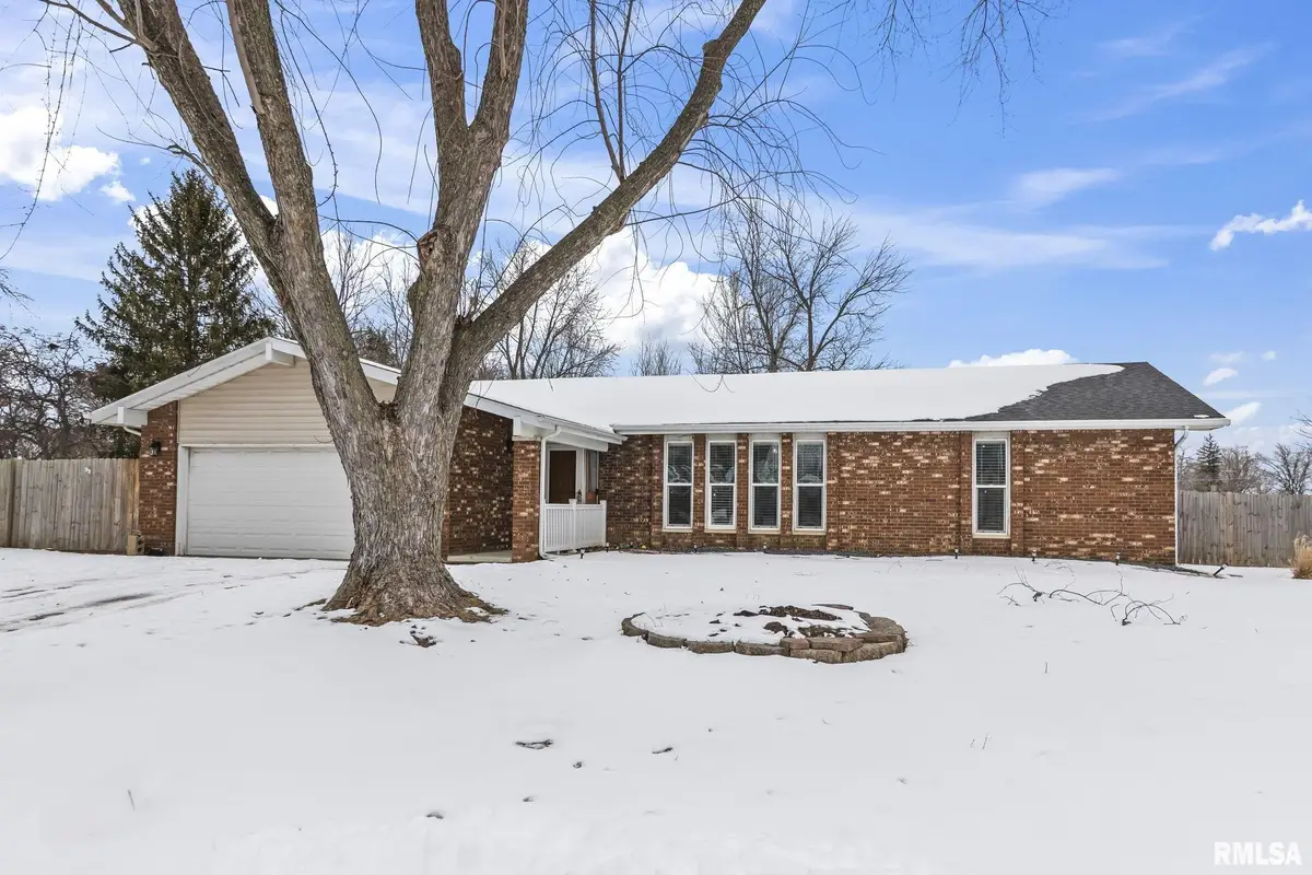 505 Emory Drive, Sherman, IL 62684 - Image #1
