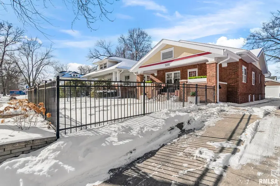 1425 S Lincoln Street, Springfield, IL 62704 - Image #3