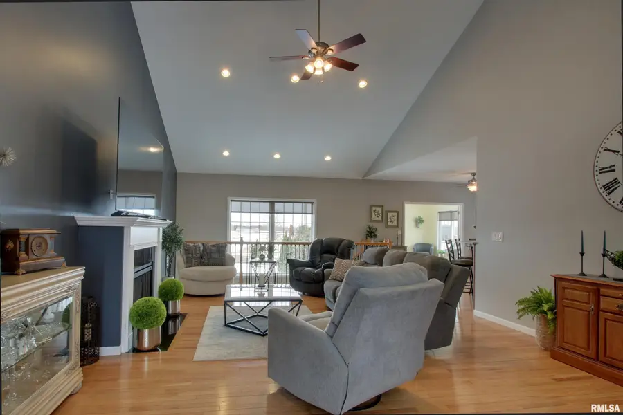 1619 S 47th Street, Quincy, IL 62305 - Image #2