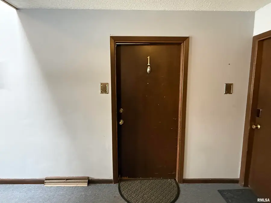 2081 W Monroe Street #1 or A, Springfield, IL 62704 - #3