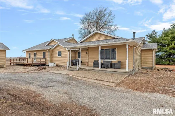 5938 Snell Road, Auburn, IL 62615