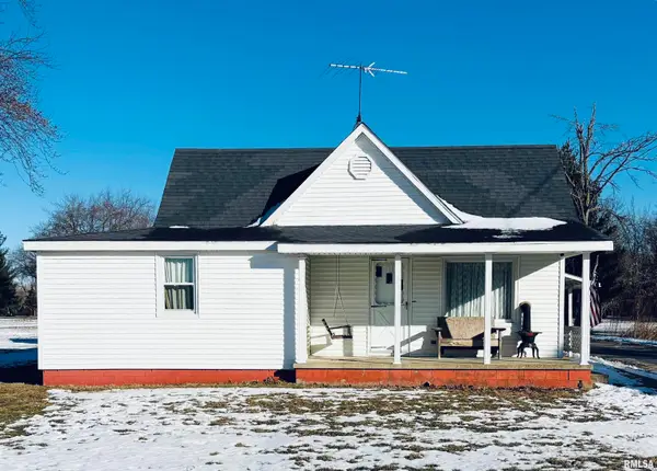 10 Lewis Street, Mechanicsburg, IL 62545