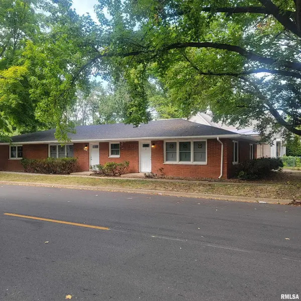 725 Spruce Street, Springfield, IL 62704