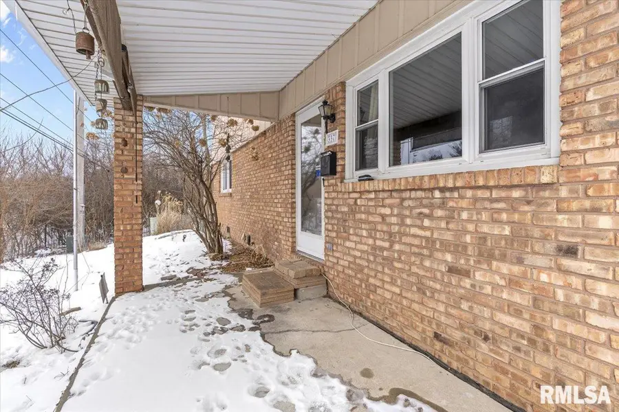 337 S Durkin Drive, Springfield, IL 62704 - #2