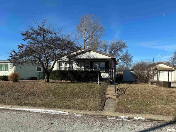 1515 N 16th Street, Quincy, IL 62301-1452