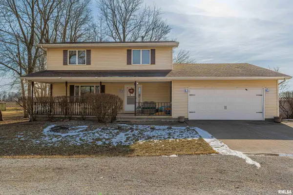 511 W Carlisle Street, McLean, IL 61754