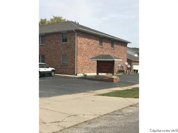 555 Madison Street, Riverton, IL 62561
