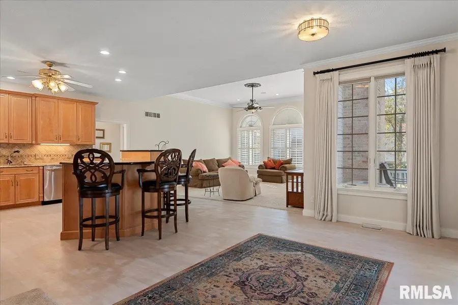 6209 Mackenzie Place, Springfield, IL 62711 - #3