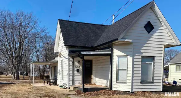 1153 S Diamond Street, Jacksonville, IL 62650