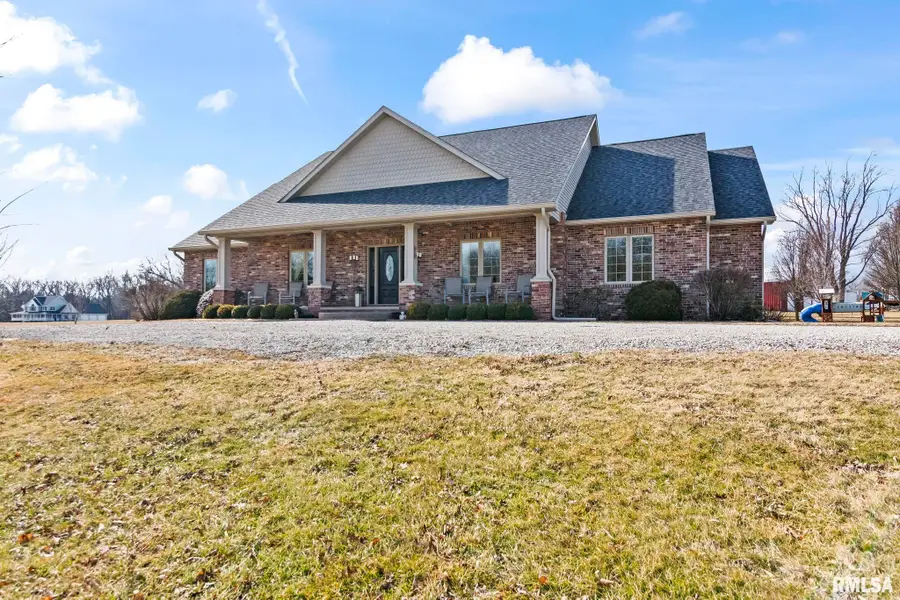 3550 Hudson Road, Auburn, IL 62615 - #2