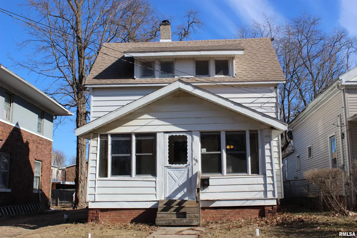 491 N Cedar Street, Galesburg, IL 61401 - #1