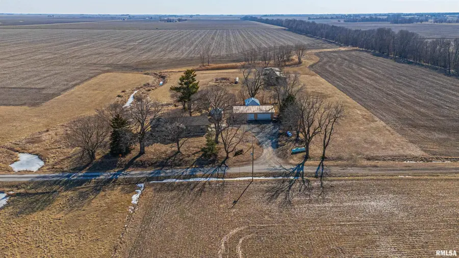 31651 West Avenue, Middletown, IL 62666 - #3