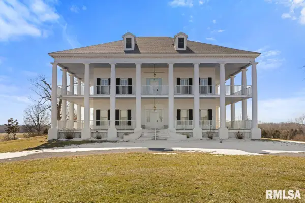 6399 Pelican Lane, Carbondale, IL 62902